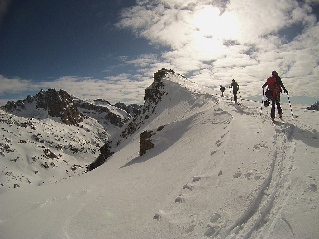 esquiar en el Parque Nacional Mercantour cerca de Niza