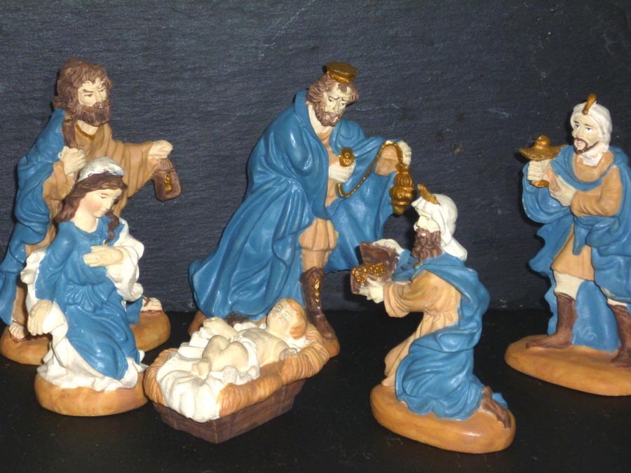 Figuras de José, María, Jesús y los Reyes Magos