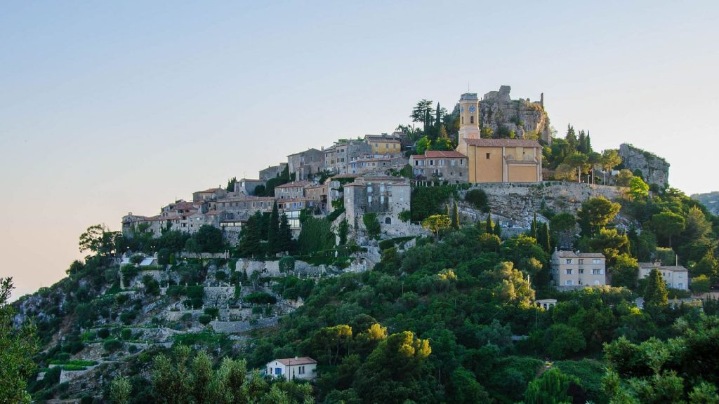 La ciudad medieval de Eze • Costa Azul