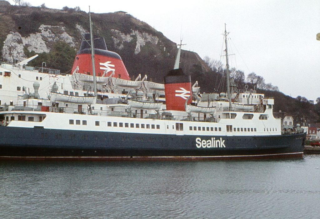 Viejo ferry sealink en Dover 1973